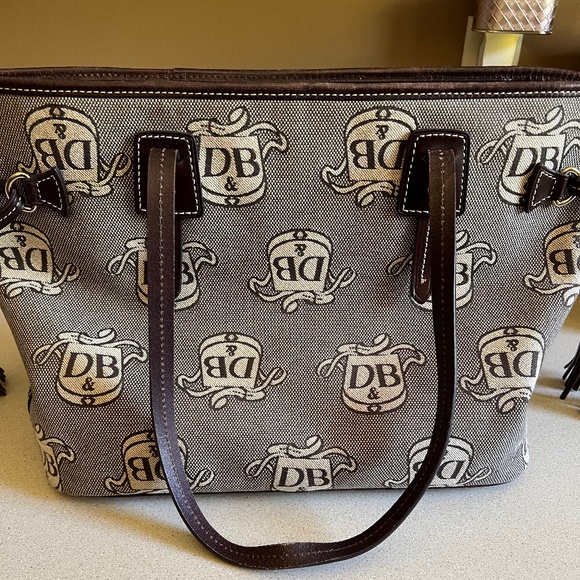 Dooney and Bourke Shoulder Bag - Picture 4 of 12
